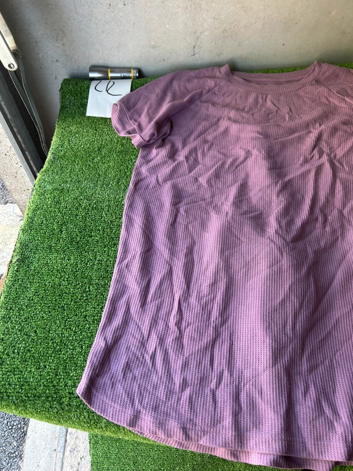T-shirt roxo Lila da noite de rougegorge – photo 3